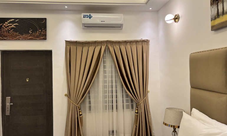 Luxury Family Suite Apartment